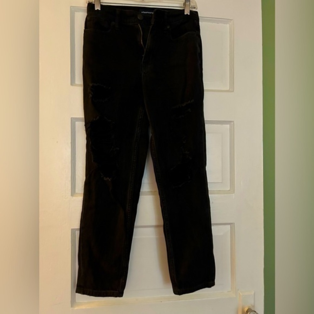 Aeropostale black jeans size 0. 5” inseam, 25” length, 13” waist.